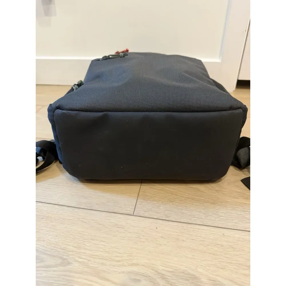 Lenovo 4X40Q26383 ThinkPad Professional Backpack for 15.6